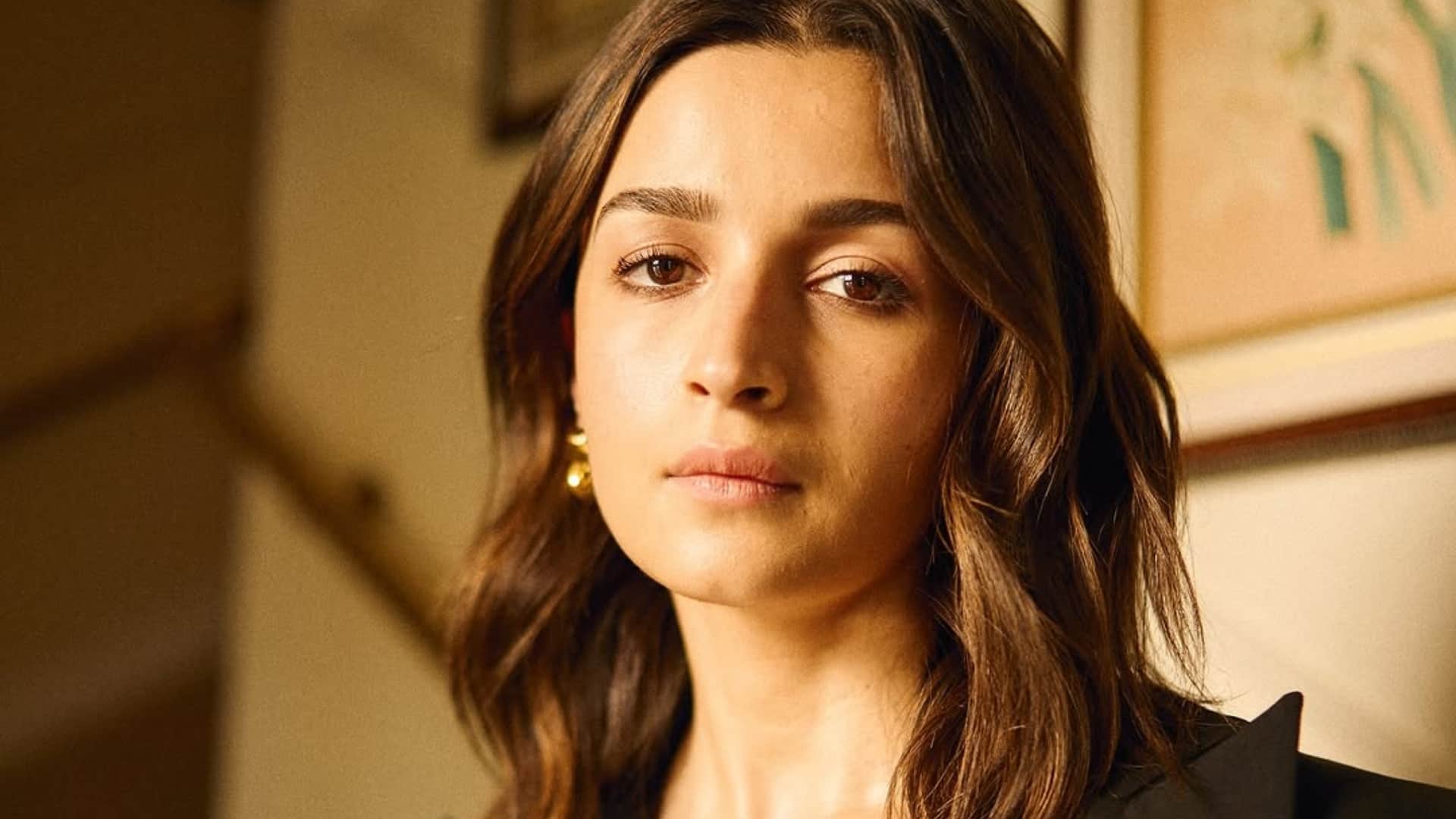 Alia Bhatt Reveals her daughter Raha Kapoor Had surprising Reaction After Watching Shah Rukh Khan On TV?