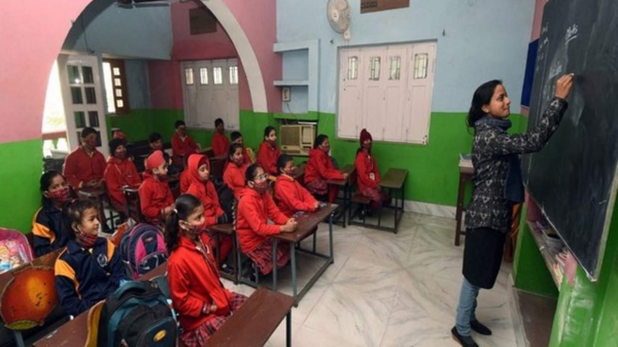 KVS Makes Sanskrit Section Mandatory in Classes 6 and 9 Under NEP 2020