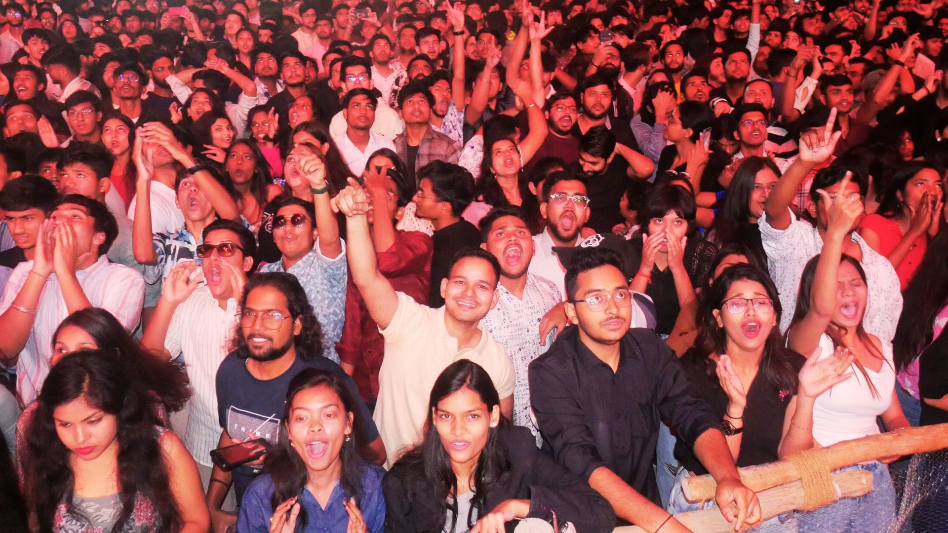 photo gallery beautiful Kashi Yatra in pictures Pushparaj song Youth danced Hearts stopped ramp walk