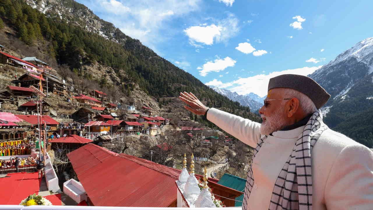 PM Modi performed Raso Tandi dance with women Uttarkashi mukhwa Uttarakhand Watch Photos