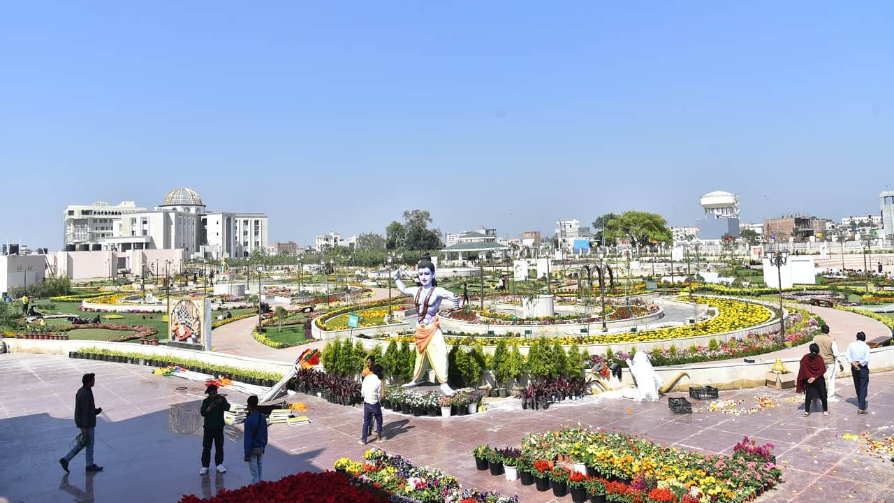 51-foot-tall statue of Lord Rama will soon be installed in Ramayana Vatika Bareilly