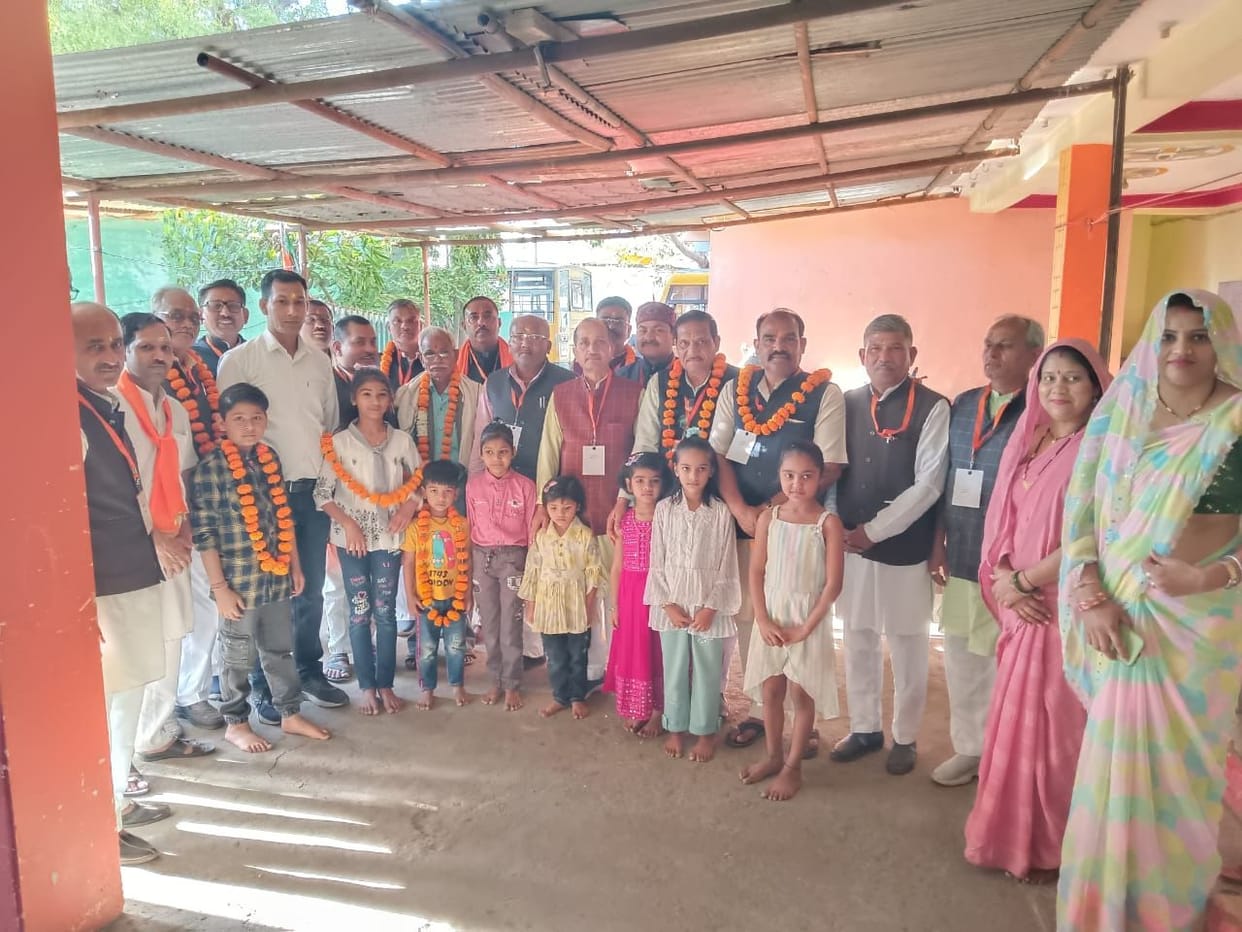 MP News: Vidya Bharati workers visited 40 tribal villages and got acquainted with the aspects of village life