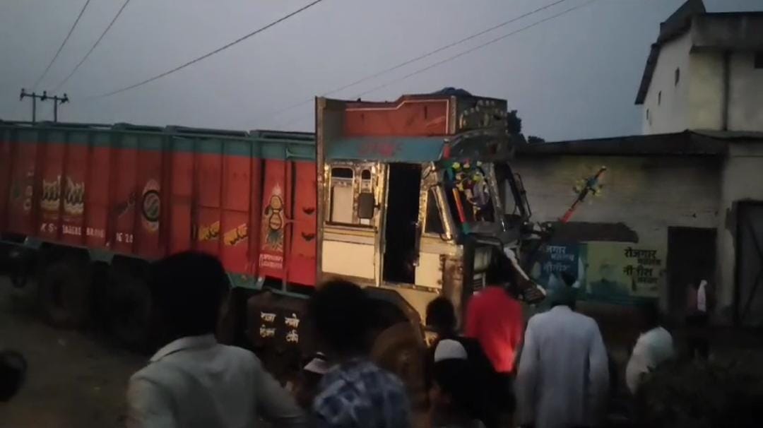 Bihar News : Road accident news sitamarhi accident today many died many injured