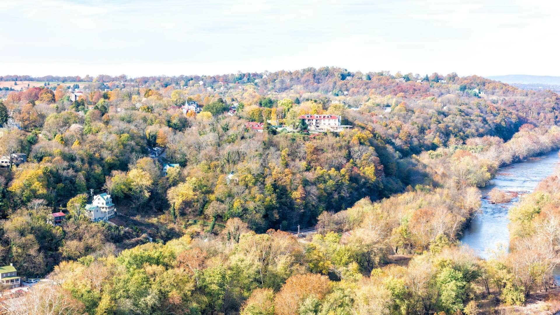 Green Bank City Us Where Mobile TV Radio Are Banned America ka anokha shahar jaha TV Mobile hai ban