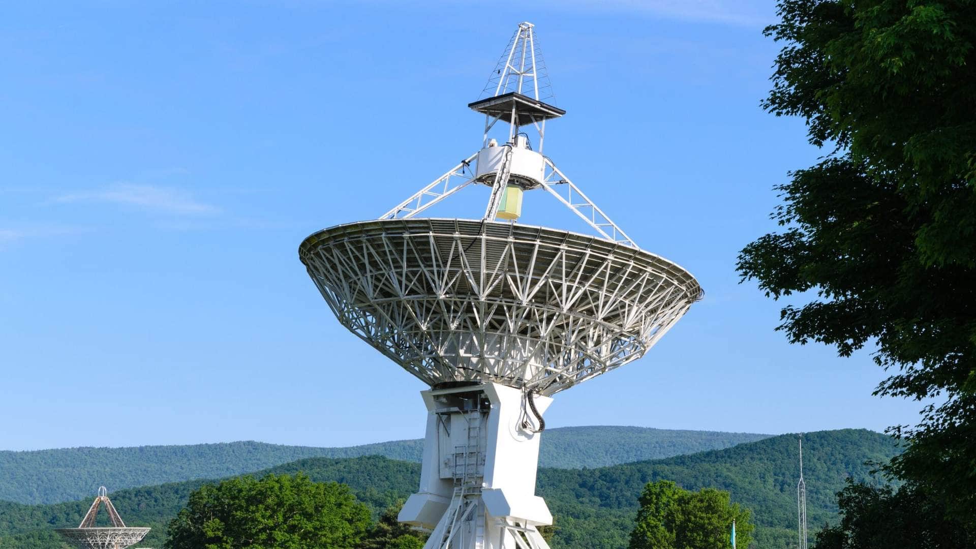 Green Bank City Us Where Mobile TV Radio Are Banned America ka anokha shahar jaha TV Mobile hai ban