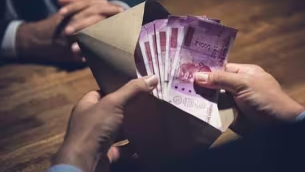 Indore News MP Government to Provide Special Fund for Bribery Complainants from April