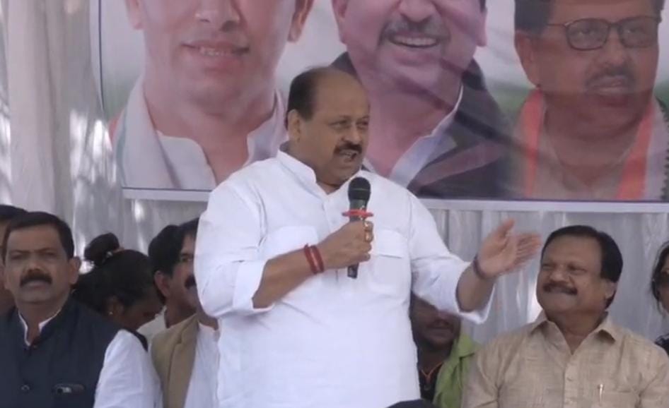 Indore: Former MLA made objectionable remarks about minister and mayor, BJP protested