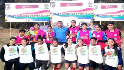 महिला दिवस पर नार्दन फुटबॉल एकेडमी की ओर से फुटबॉल प्रतियोगिता का आयोजन किया गया।