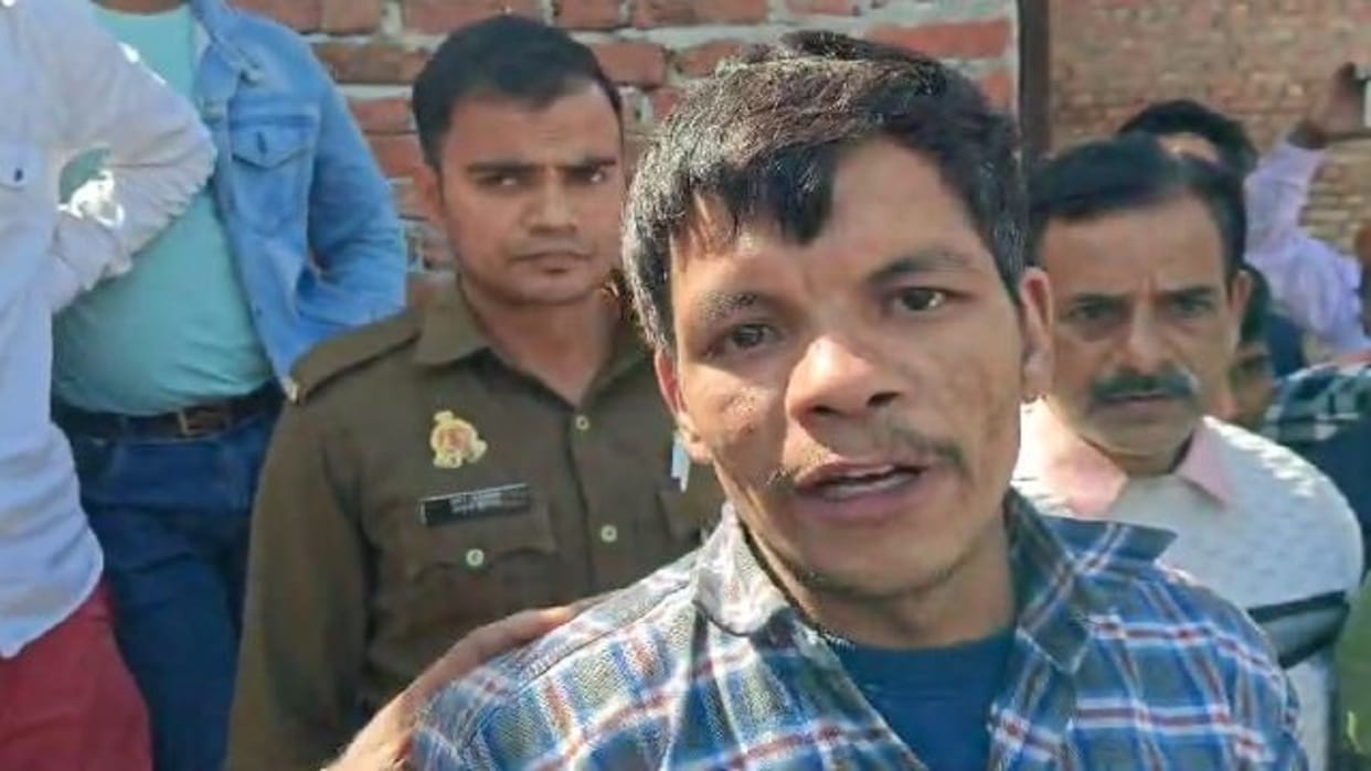 FIR Lodged against the man and his father who accused the Mahant of Manauna Dham in Bareilly