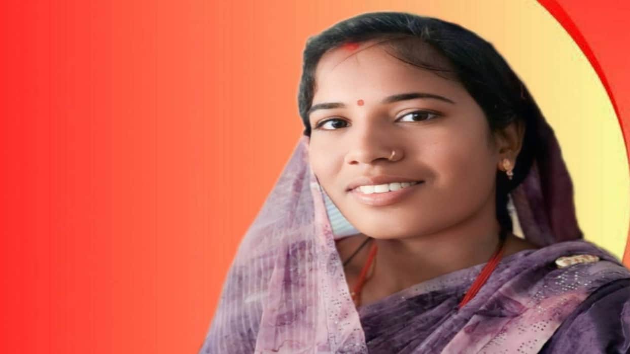 Women's Day Hundreds of women made self-reliant Neemuch Sarpanch Dilkhush Patidar honored in Delhi