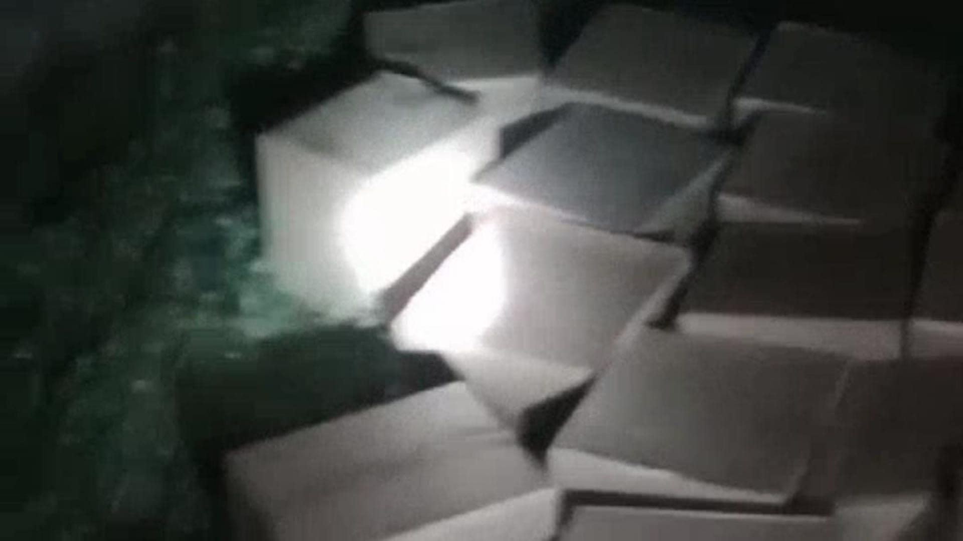 Muzaffarpur: Smuggling was going on in dark of night, excise department raided seized liquor worth Rs 18 lakh