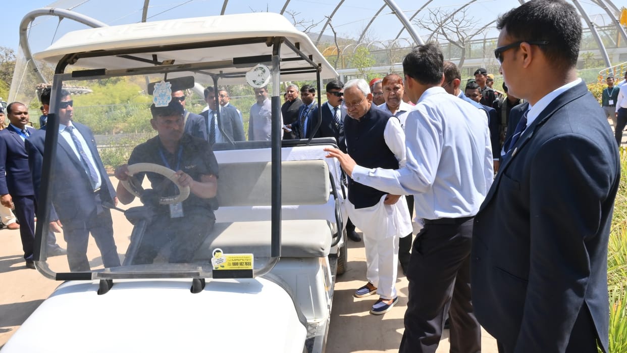 Patna News: CM Nitish inaugurated bird aviary in Rajgir Zoo Safari, wildlife conservation will get a boost