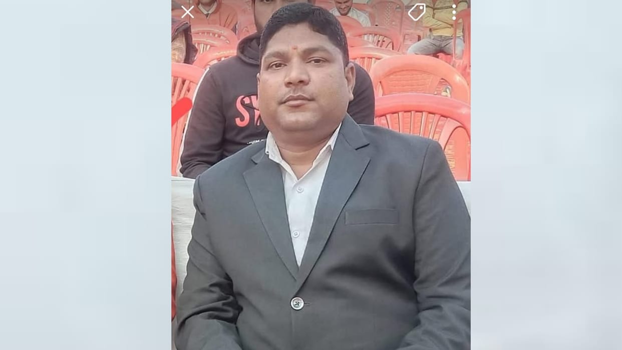 Police gets some clue in a journalist murder case in Sitapur.