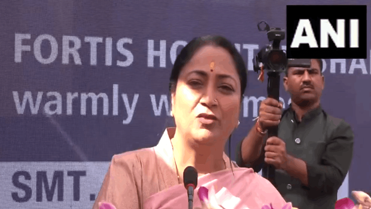 Delhi CM Rekha Gupta announces launch of extensive campaign to combat air pollution