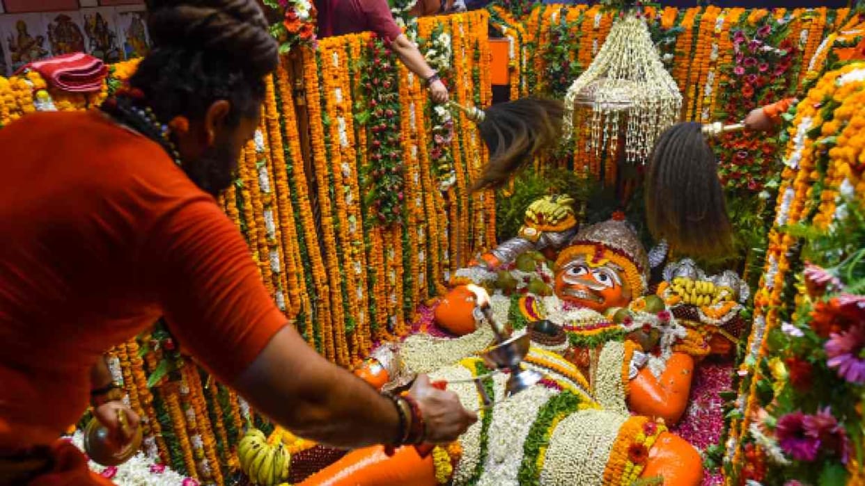 bade Hanuman Mandir Corridor sanctum sanctorum, peak and pavilion of the temple will be built in Phase-2 of th