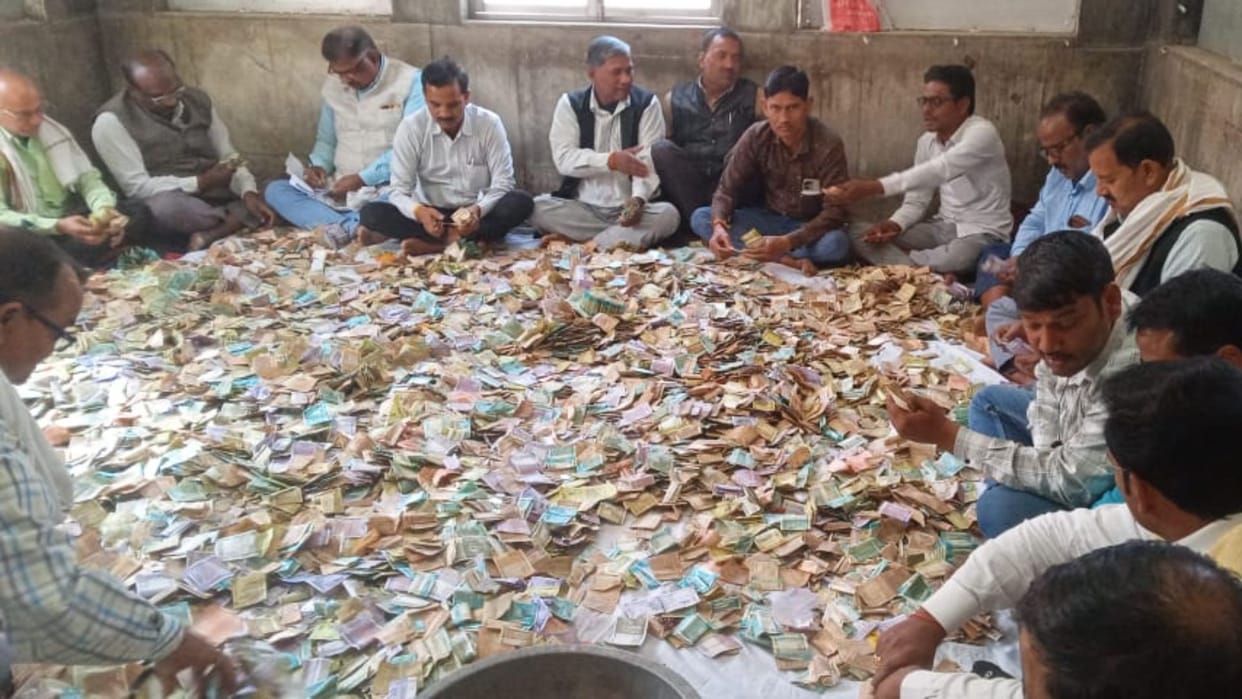 Vindhyachal temple All donation boxes filled due to Mahakumbh reverse flow
