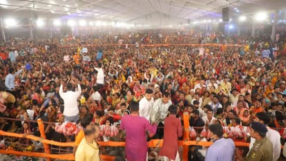Bihar News : Baba Bageshwar Dhirendra Krishna Shastri postponed Hanuman Katha Gopalganj bihar