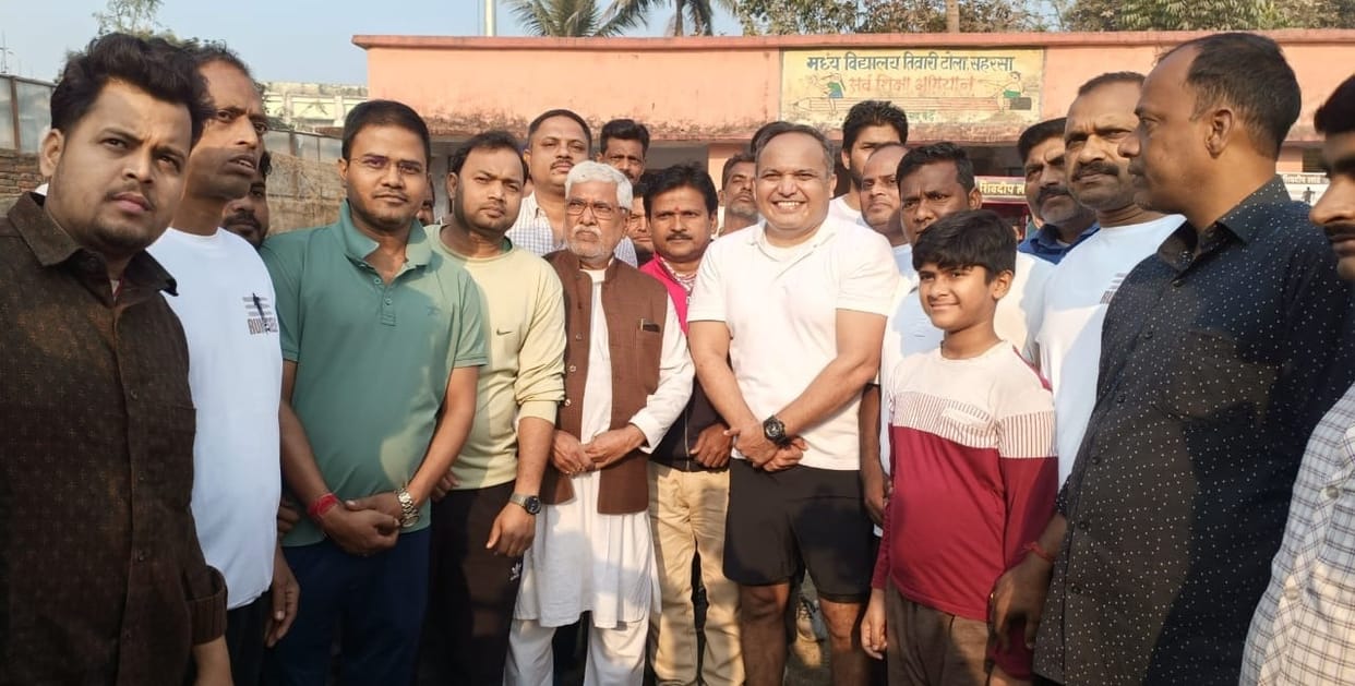Bihar News: Shivdeep Lande ran with the youth: Former IPS, Bihar Police, Saharsa News, Kosi News