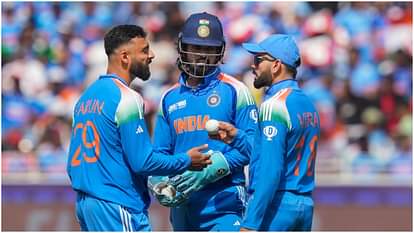 IND vs NZ Live Score: 211 पर न्यूजीलैंड को छठा झटका, लगातार दो चौके खाने के बाद शमी ने मिचेल को किया आउट IND vs NZ Final Live Score: Champions Trophy India vs New Zealand Cricket Scorecard Ball by Ball Updates