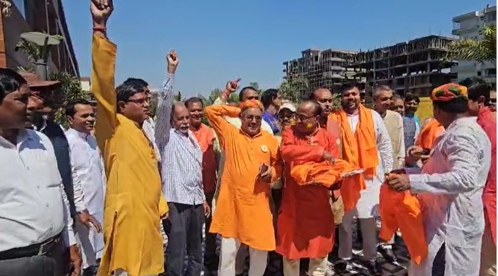 In Gaya, the Vaishya community raised slogans for the victory of Team India,