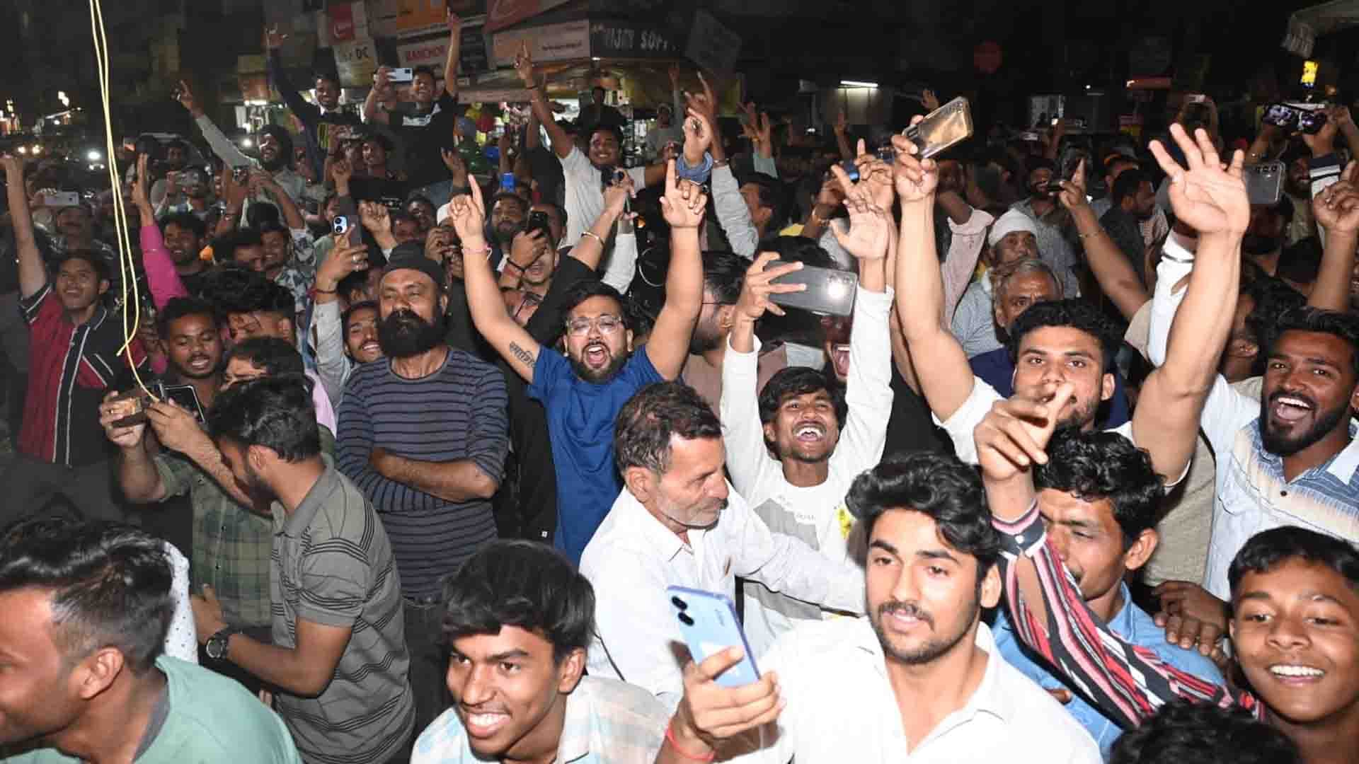 Ind vs NZ: People came out on the streets after India's victory in the Champions Trophy