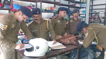 Hamirpur News Policemen who went to buy clothes seized 55.15 grams of hashish from a shopkeeper