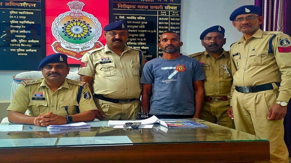 Brother in law killed his sister in law her body was found tied to the cot in Bilaspur