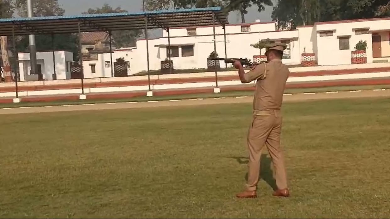 Police mock drill practiced riot control equipment assessed strength by doing parade