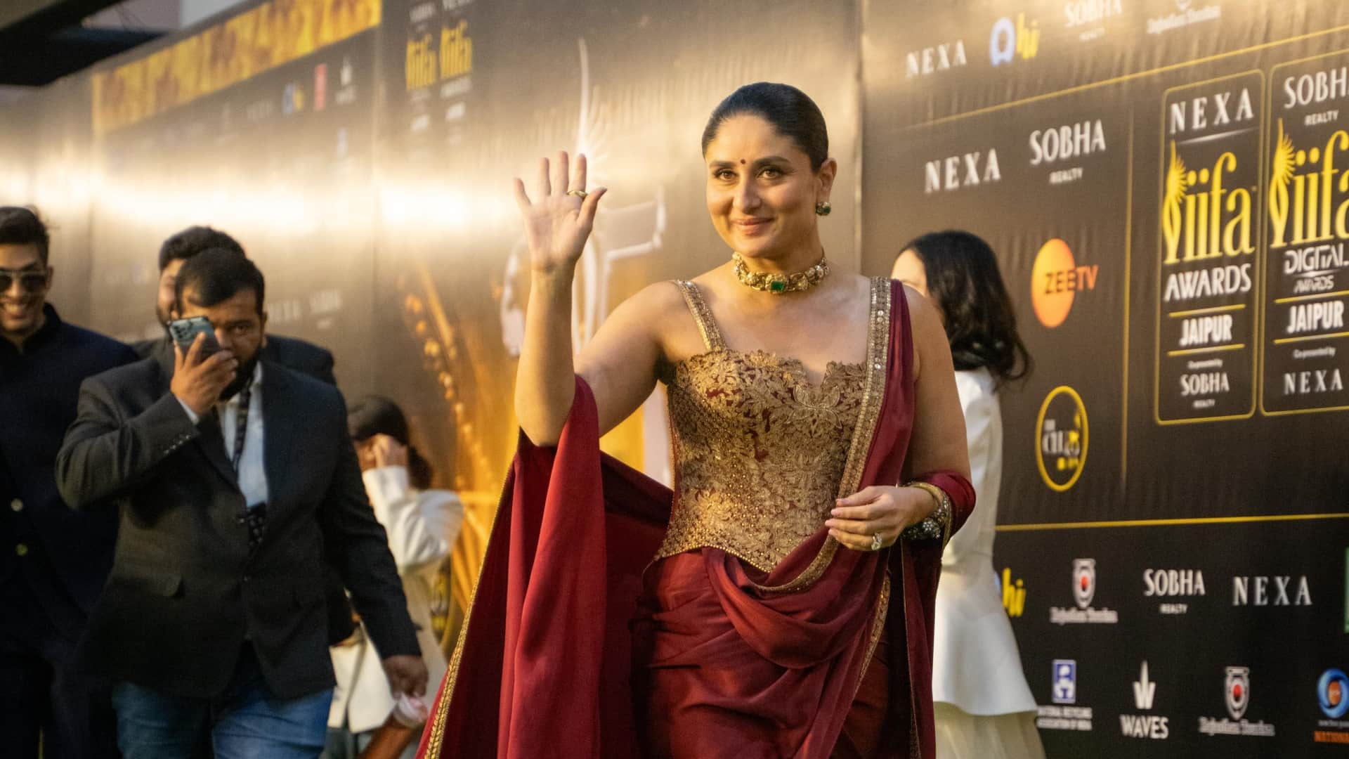 IIFA 2025: Jaipur Shines with Bollywood Glamour, Green Carpet Glitz, Shahrukh & Madhuri Set to Dazzle Tonight