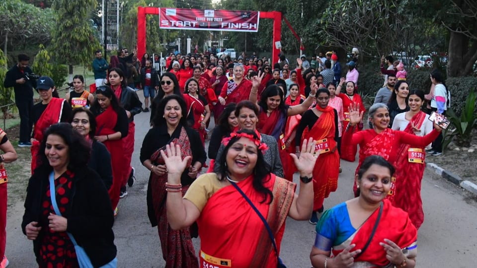 Red Sari Run in Chandigarh to mark International Women Day