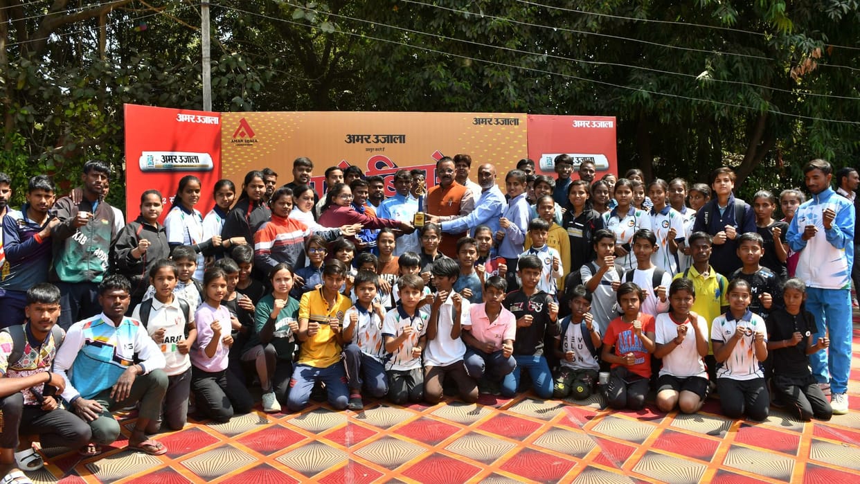 Bhule Bisre Khel 400 players participated in nine events in varanasi