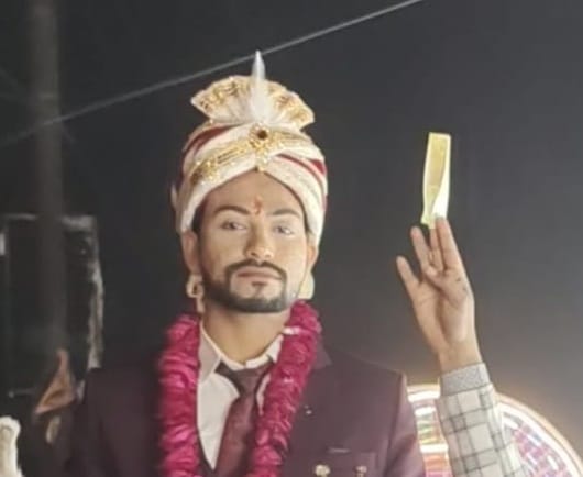 baraatis were beaten up and dalit groom attacked with gun in Agra