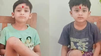 Balrampur Ramanujganj Five people including two children died in a fire at a firecracker shop