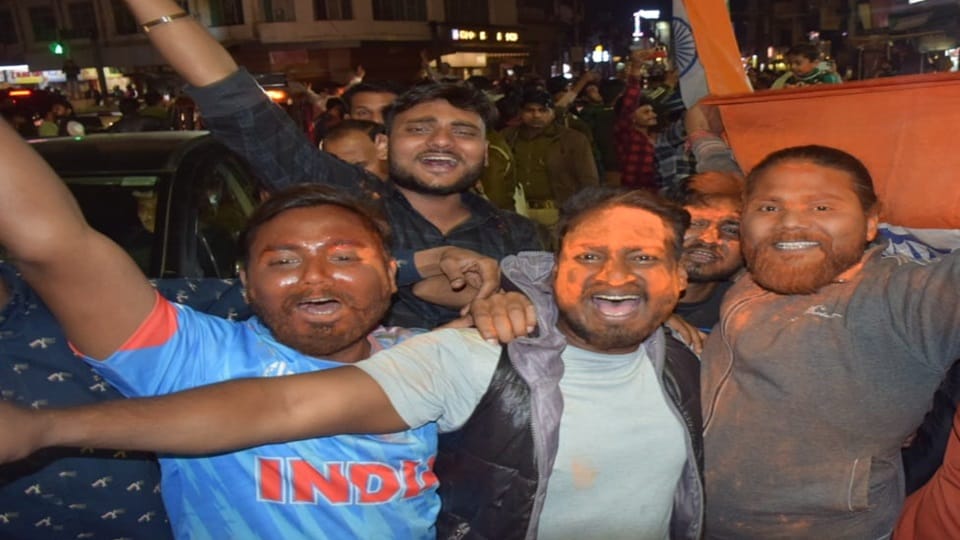 Holi and Diwali celebrated on IND vs NZ Final victory