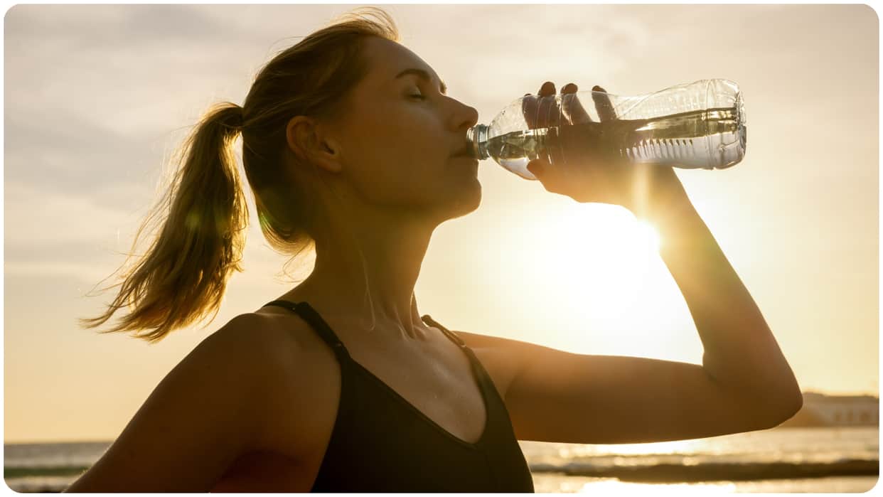 Can Drinking Water Help Weight Loss Know What Studies Says Kya Pani Peene Se Weight Loss Hota Hai