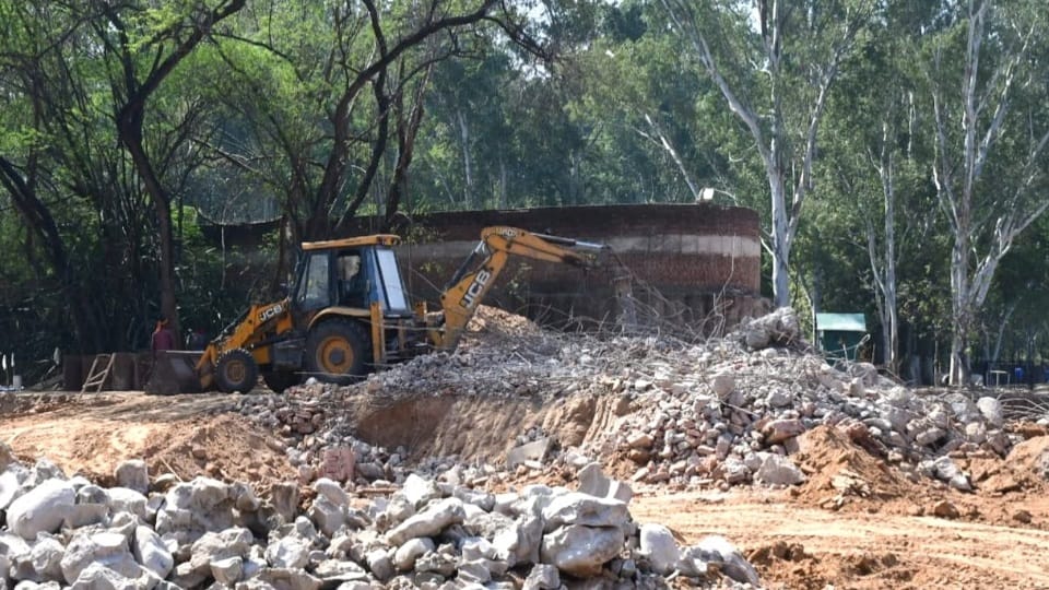 Opposition to breaking wall of Rock Garden Nek Chand granddaughter wrote letter to PM Modi