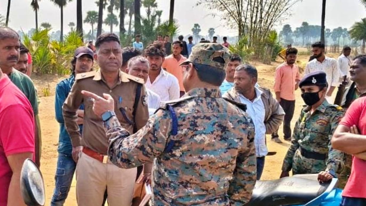 Gaya News: Youth brutally beaten to death, case being linked to love affair; Police and FSL team investigation