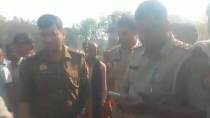 dumper collided with bike woman died In Raebareli people blocked road and created ruckus