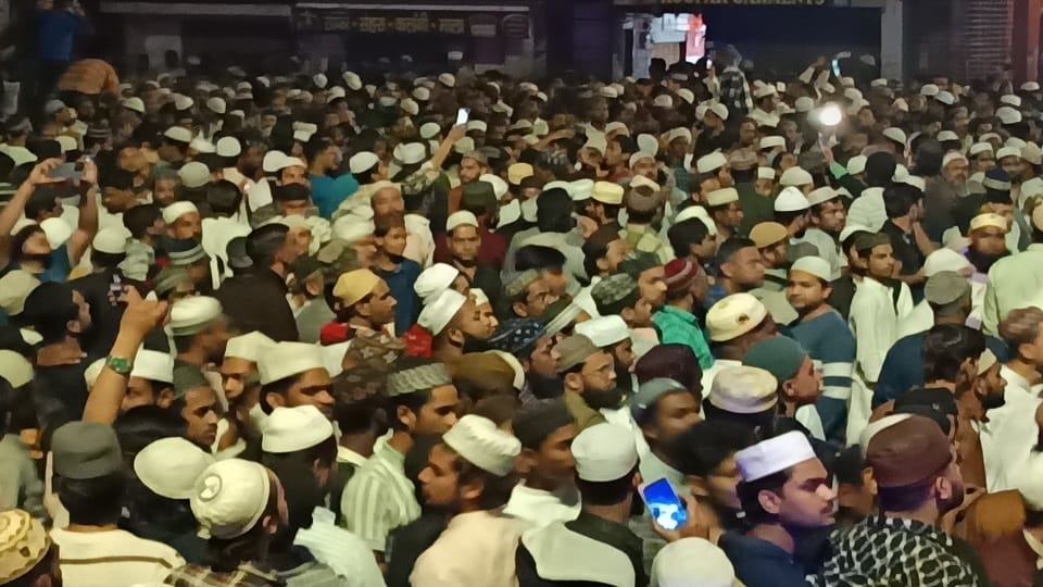 Meerut: Politics started even before the burial of Janus Sajiddin, Shafiqur Rahman is against of new qazi