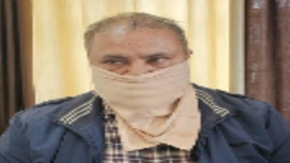 Corruption charges against Registrar Kanungo Mohan Singh in bazpur