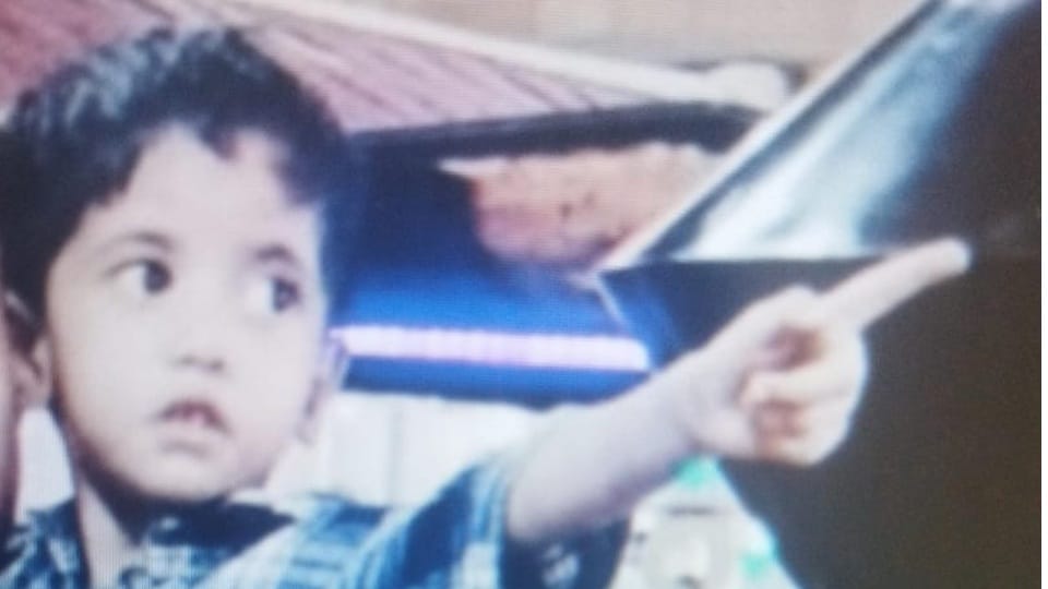 Three year old child died after falling into open sewer in Rewari
