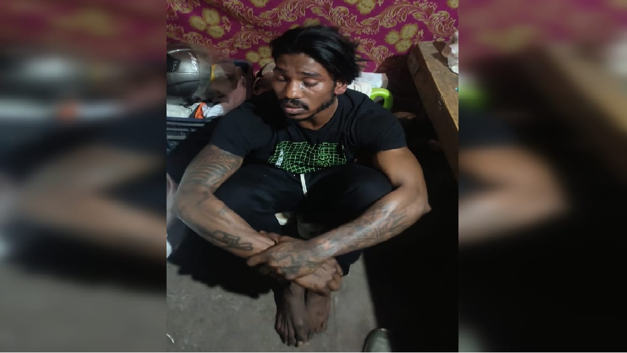 Instagram influencer turned out to be a snatcher in Delhi cash and scooty recovered
