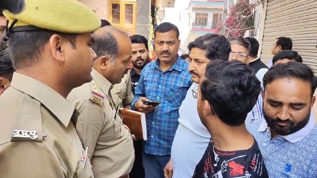 Murder of businessman son in Lakhimpur Kheri