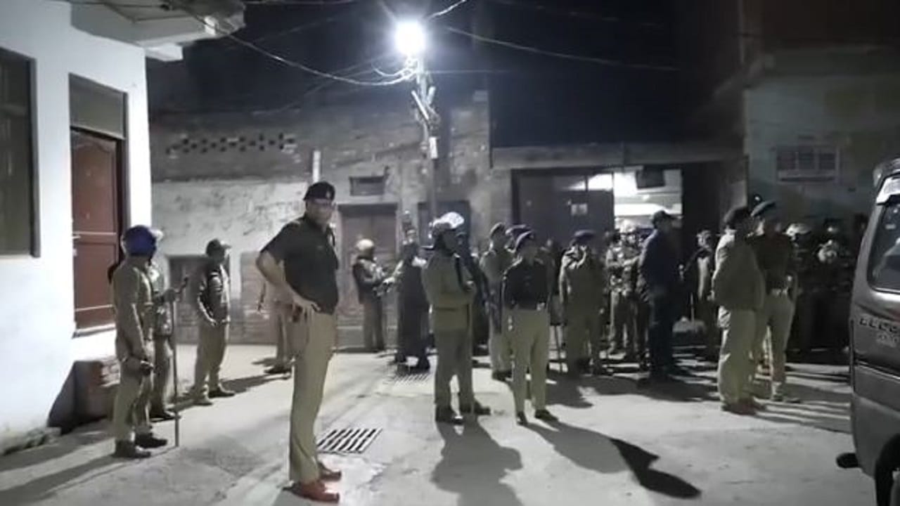 story of Uttarakhand police raid against drug smugglers in Bareilly