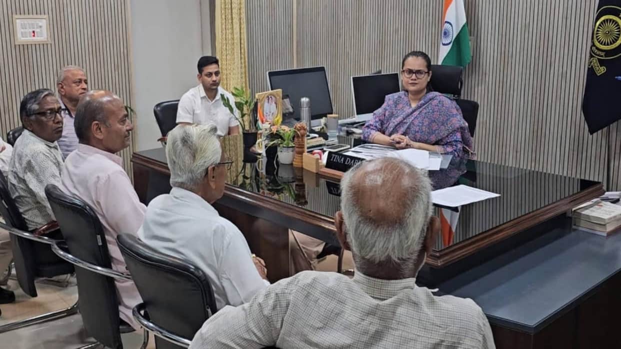 Barmer Tina Dabi took meeting of district level peace committee provocative and rumour-mongering social media