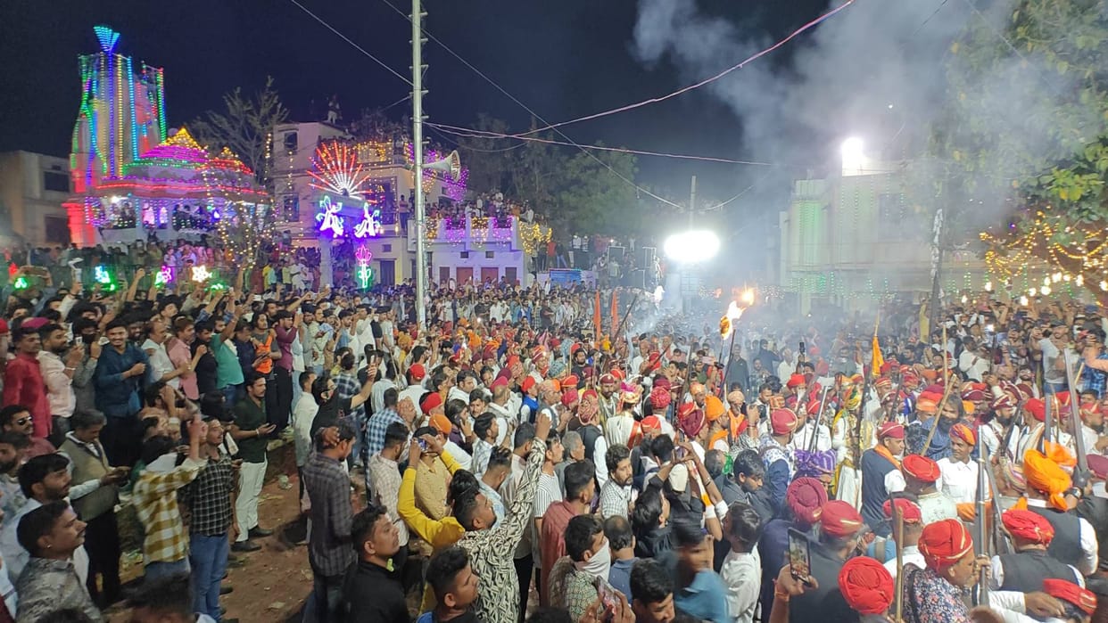 Rajasthan Unique Holi Tradition Menar Village Celebrates Holi with Gunpowder Jamra Beej Festival
