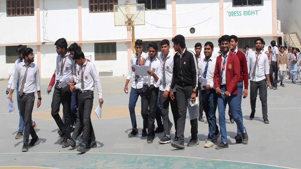 Inter English subject exam in Hathras