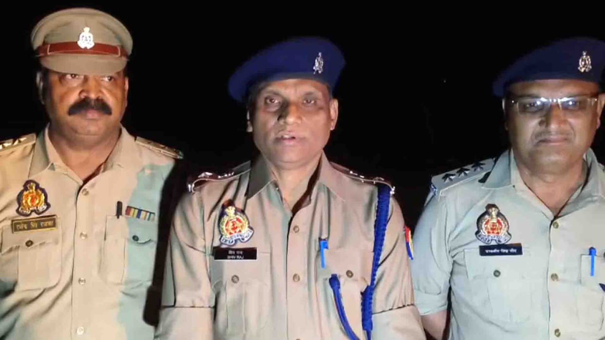 Banda: Young man killed by hitting with sickles due to enmity