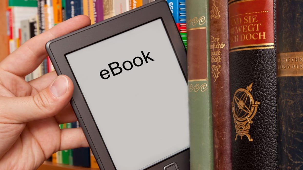 Allahabad University: Purchase of e-books stopped in Central Library for four years, budget has been cut