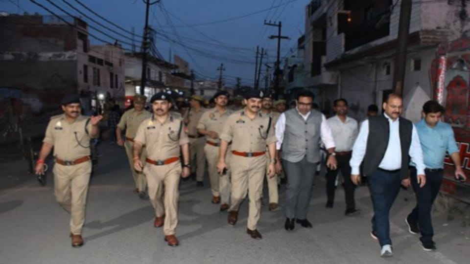 Meerut: If you spoil the atmosphere on Holi, you will be in trouble, 200 cluster mobile teams will take action
